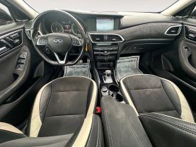 2017 Infiniti Qx30 Sport Suv 4d - Image 14