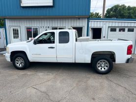 2010 CHEVROLET SILVERADO 1500 EXTENDED CAB PICKUP V8, FLEX FUEL, 4.8 LITER LS PICKUP 4D 6 1/2 FT