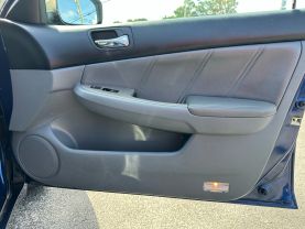 Used 2005 HONDA ACCORD SEDAN V6, VTEC, 3.0 LITER EX-L SEDAN 4D - LA Auto Star located in Virginia Beach, VA