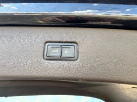 2018 Audi Q7 3.0t Prestige Sport Utility 4d - Image 36