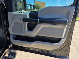 2019 FORD F250 SUPER DUTY CREW CAB PICKUP V8, TURBO DIESEL, 6.7 LITER XL PICKUP 4D 6 3/4 FT