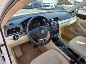 2014 VOLKSWAGEN PASSAT