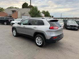 2016 JEEP CHEROKEE SUV 4-CYL, 2.4 LITER LATITUDE SPORT UTILITY 4D