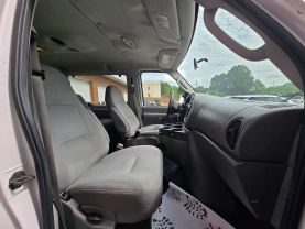 2007 Ford E350 Super Duty Passengerxlt Extended Van 3d - Image 20