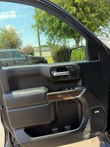 2019 Chevrolet Silverado 1500 Crew Cab Lt Trail Boss Pickup 4d 5 3/4 Ft - Image 15