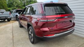 2024 Jeep Grand Cherokee 4xe - Image 5