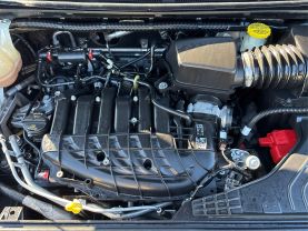 2020 CHRYSLER VOYAGER VAN V6, 3.6 LITER LXI MINIVAN 4D