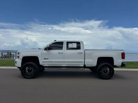 2018 CHEVROLET SILVERADO 2500 HD CREW CAB PICKUP V8, TURBO DIESEL, 6.6 LITER LTZ PICKUP 4D 6 1/2 FT