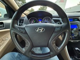 2012 HYUNDAI SONATA SEDAN 4-CYL, HYBRID, 2.4 LITER HYBRID SEDAN 4D