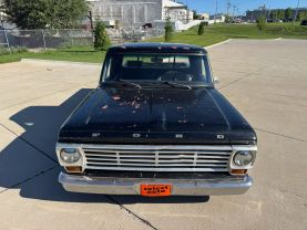 1967 FORD F-100 PICKUP 4.6L -