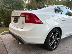 2017 VOLVO S60