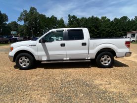 2013 FORD F150 SUPERCREW CAB PICKUP V6, FLEX FUEL, 3.7 LITER XLT PICKUP 4D 5 1/2 FT
