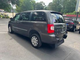 2016 CHRYSLER TOWN & COUNTRY VAN V6, 3.6 LITER TOURING MINIVAN 4D