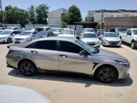 2022 HYUNDAI ELANTRA SEDAN 4-CYL, 2.0 LITER SEL SEDAN 4D at Motors On Wheels - used car dealership in Houston, Texas.