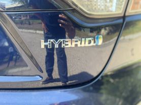 2021 TOYOTA COROLLA HYBRID SEDAN 4-CYL, HYBRID, 1.8 LITER LE SEDAN 4D