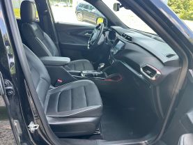 2021 CHEVROLET TRAILBLAZER SUV 3-CYL, ECOTEC, TURBO, 1.3 LITER RS SPORT UTILITY 4D at T&T Repairables - used car dealership in Spencer, Indiana.