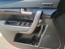 2015 KIA SORENTO SUV