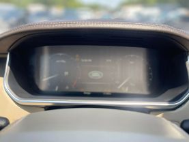 2016 Land Rover Range Rover - Image 12