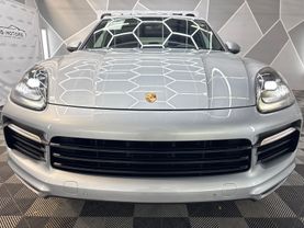2020 PORSCHE CAYENNE