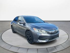 2017 HONDA ACCORD