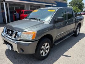 2009 NISSAN TITAN CREW CAB
