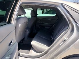 2022 HYUNDAI ELANTRA SEDAN 4-CYL, 2.0 LITER SEL SEDAN 4D at Motors On Wheels - used car dealership in Houston, Texas.