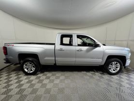 2017 CHEVROLET SILVERADO 1500 DOUBLE CAB PICKUP V8, ECOTEC3, FF, 5.3L LT PICKUP 4D 6 1/2 FT