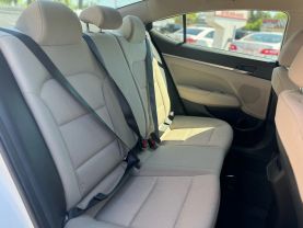 2017 HYUNDAI ELANTRA SEDAN 4-CYL, 2.0 LITER SE SEDAN 4D