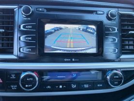 2015 Toyota Highlander - Image 23