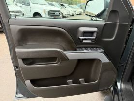 2018 CHEVROLET SILVERADO 1500 CREW CAB PICKUP V8, ECOTEC3, 5.3 LITER Z71 LT PICKUP 4D 5 3/4 FT