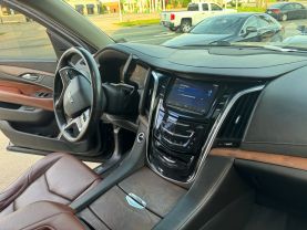 2015 CADILLAC ESCALADE ESV SUV V8, 6.2 LITER LUXURY SPORT UTILITY 4D
