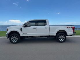 2019 FORD F250 SUPER DUTY CREW CAB PICKUP V8, TURBO DIESEL, 6.7 LITER LARIAT PICKUP 4D 6 3/4 FT