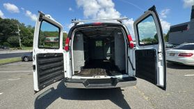 2017 GMC SAVANA 2500 CARGO