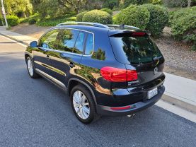 2016 VOLKSWAGEN TIGUAN 2.0T SE SPORT UTILITY 4D