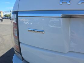 2015 LAND ROVER RANGE ROVER SUV V8, SPRCHRGD. FF, 5.0L SUPERCHARGED SPORT UTILITY 4D