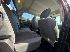 2016 Ram 1500 Crew Cabbig Horn Pickup 4d 5 1/2 Ft - Image 16