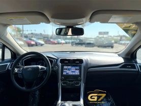 2019 Ford Fusion - Image 16