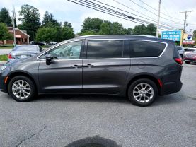 2021 CHRYSLER PACIFICA VAN V6, 3.6 LITER TOURING L MINIVAN 4D