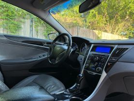 2011 HYUNDAI SONATA SEDAN 4-CYL, TURBO, 2.0 LITER LIMITED SEDAN 4D