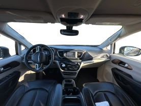 2020 CHRYSLER VOYAGER VAN V6, 3.6 LITER LXI MINIVAN 4D