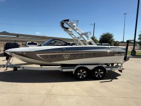 2013 MALIBU WAKESETTER 21 VLX WATERCRAFT - -