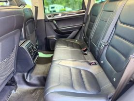 2013 VOLKSWAGEN TOUAREG SUV V6, TURBO DIESEL, 3.0 LITER TDI EXECUTIVE SPORT UTILITY 4D