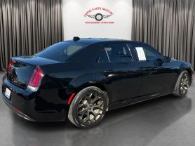 2016 CHRYSLER 300 SEDAN V6, 3.6 LITER 300S ALLOY EDITION SEDAN 4D
