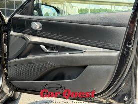 2022 Hyundai Elantra - Image 18