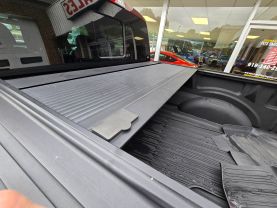 2015 Ford F150 Supercrew Cablariat Pickup 4d 6 1/2 Ft - Image 10