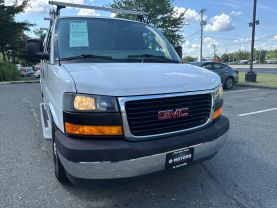 2017 GMC SAVANA 2500 CARGO