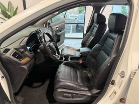 2018 HONDA CR-V SUV 4-CYL, TURBO, 1.5 LITER TOURING SPORT UTILITY 4D
