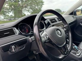 2017 VOLKSWAGEN JETTA SEDAN 4-CYL, TURBO, 1.8 LITER 1.8T SEL SEDAN 4D