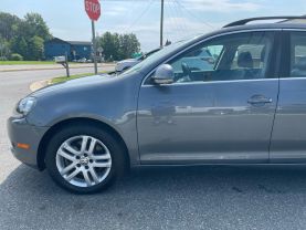 2014 Volkswagen Jetta Sportwagen - Image 3