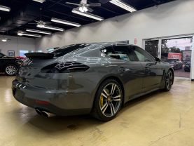 2014 PORSCHE PANAMERA